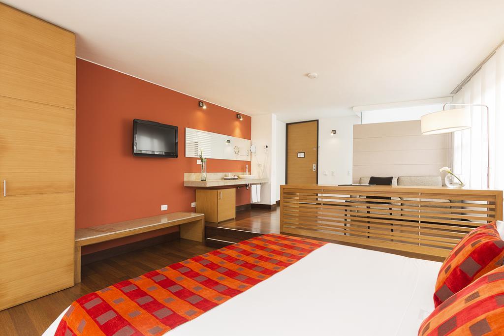 Hotel Bh La Quinta 보고타 외부 사진