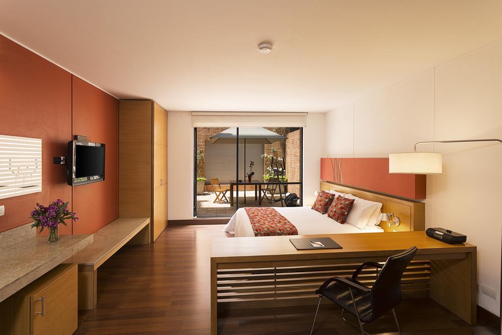Hotel Bh La Quinta 보고타 외부 사진