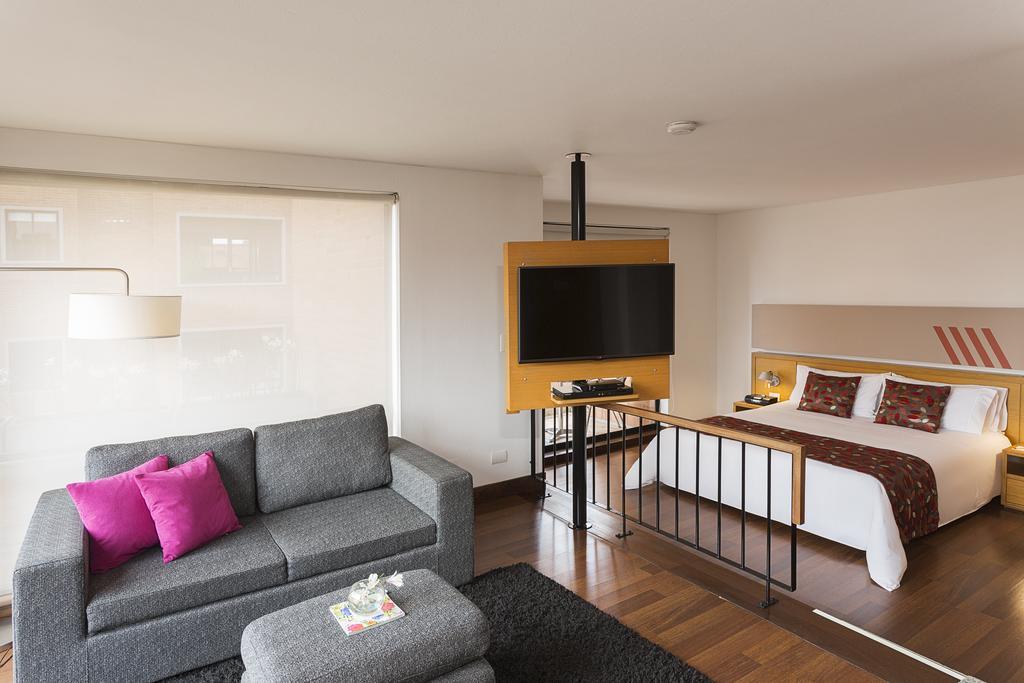 Hotel Bh La Quinta 보고타 외부 사진