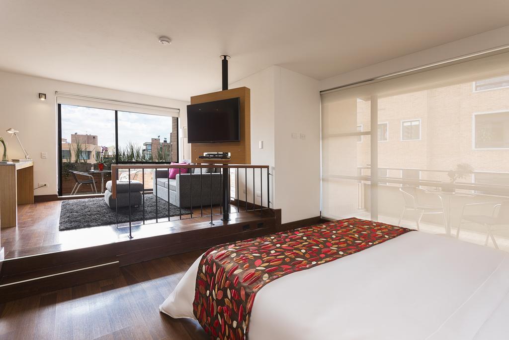 Hotel Bh La Quinta 보고타 외부 사진
